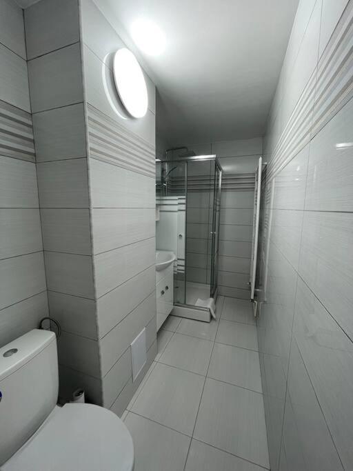 Apartament Regim Hotelier Caransebeş Exterior foto